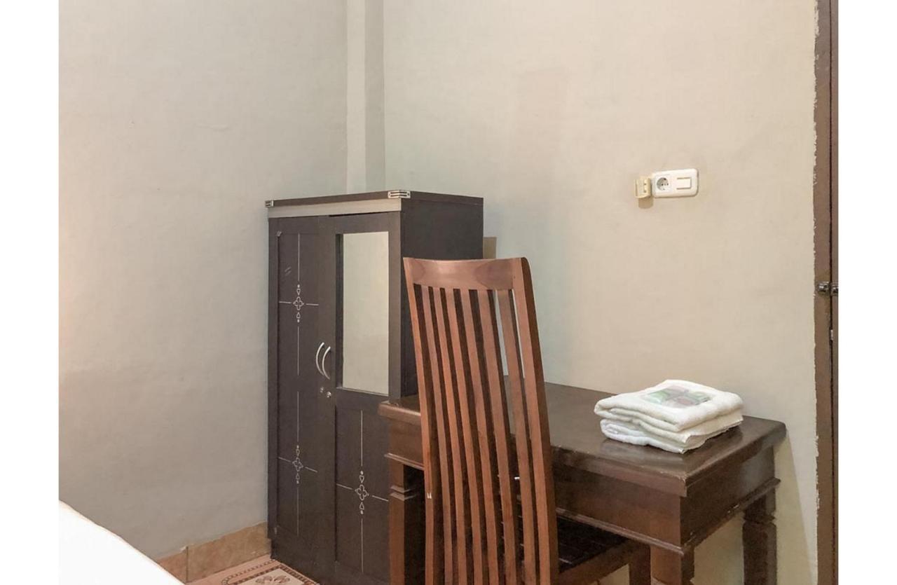 Sinar Hotel Enrekang Экстерьер фото